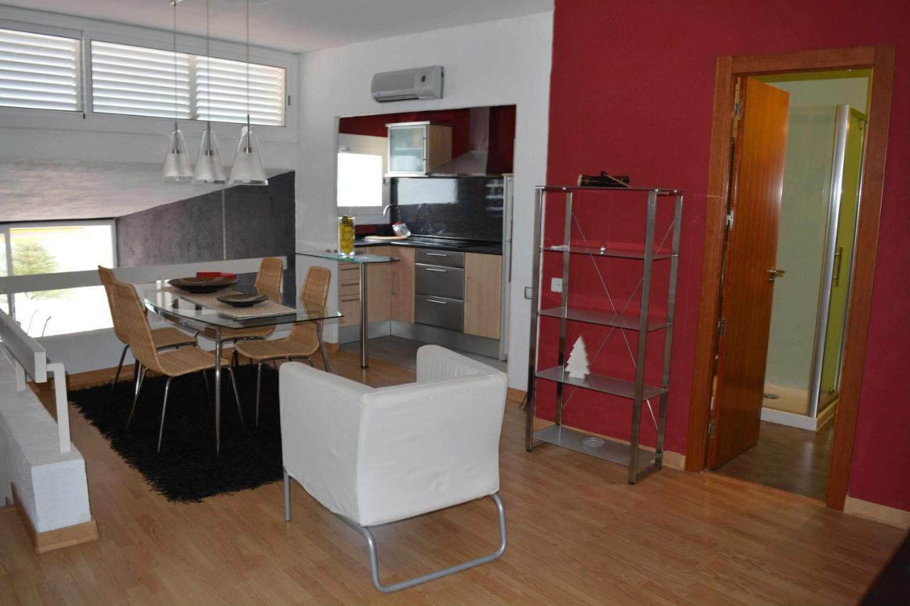 Apartamento Carabelasiente La Brisa Del Mar ตอสซาเดมาร์ ภายนอก รูปภาพ